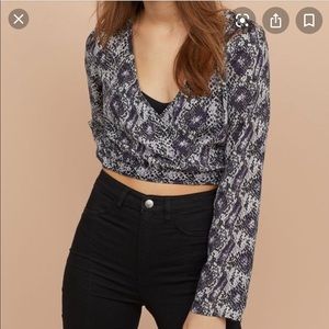 Snake print top